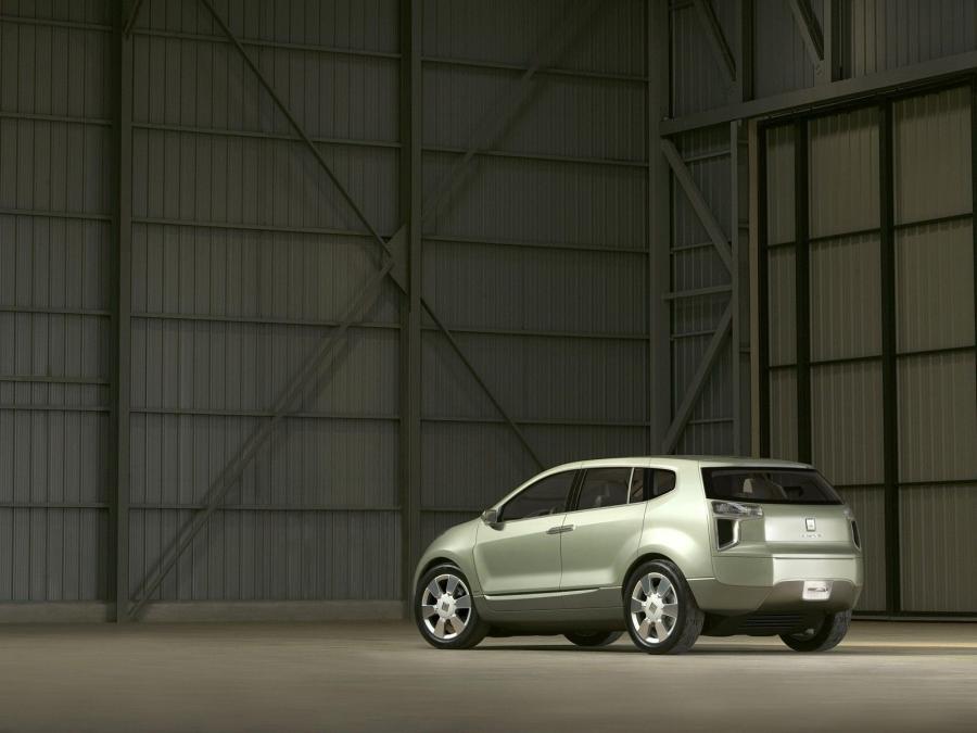  GM Sequel Concept 2005 года  (фото 16 из 105)